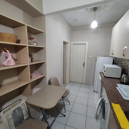 Esenkal 1st Floor Apartmán
